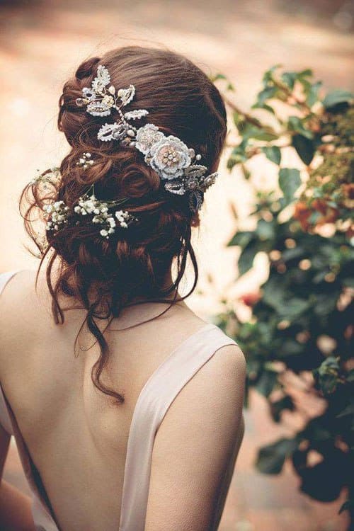 Xu hướng tóc cưới mùa thu